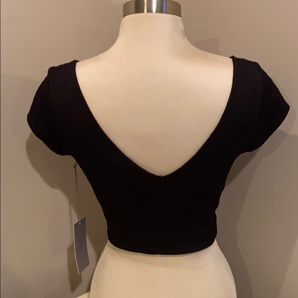 NWT Jennifer Lopez black crop top size small - Picture 2 of 9